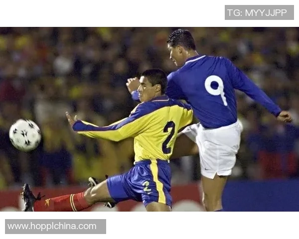 昔日绿茵场上的传奇球星们的辉煌岁月与不朽记忆