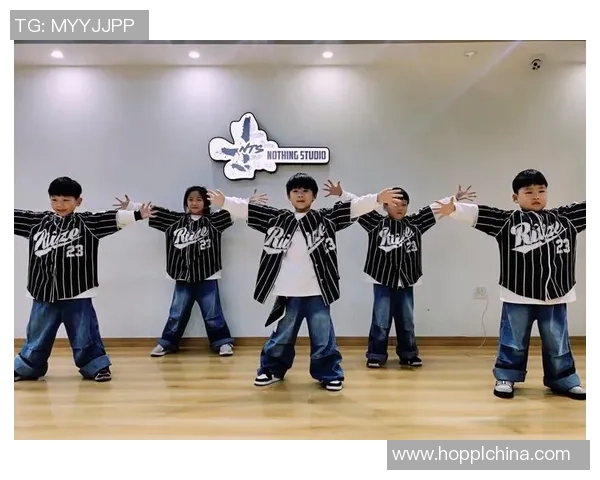 武汉街舞队的力量与激情：聚焦街舞文化的传承与创新